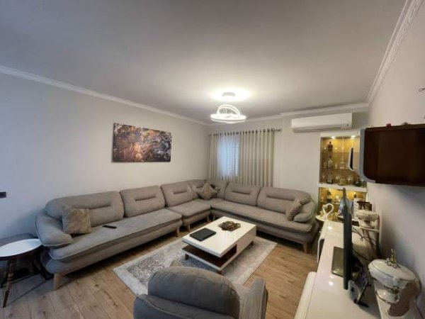 Tirane, shitet apartament 2+1+BLK Kati 6, 100 m² 100.000 Euro (Kthesa e Kamzes)