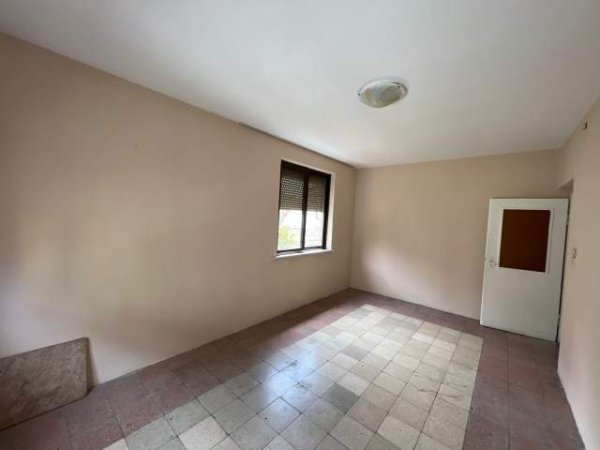 Tirane, shitet apartament 1+1+BLK Kati 2, 60 m² 110.000 Euro (Rruga "Hajdar Hidri")