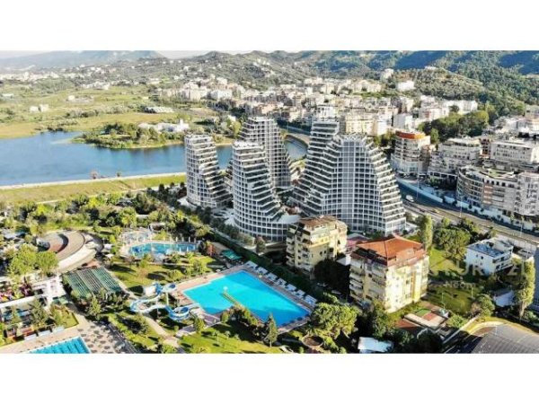 Tirane, shitet ambjent biznesi Kati 0, 120 m² 500.000 Euro (''Gener 2'', Liqeni i Tiranës)