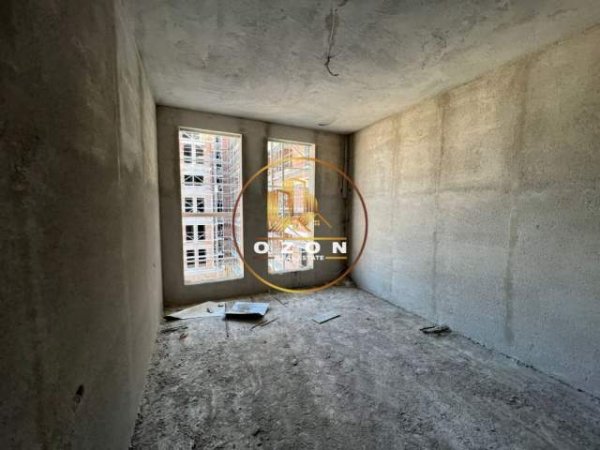 Tirane, shitet apartament 2+1+A+BLK Kati 3, 90 m² 73.800 Euro (QTU, UNIVERS CITY)