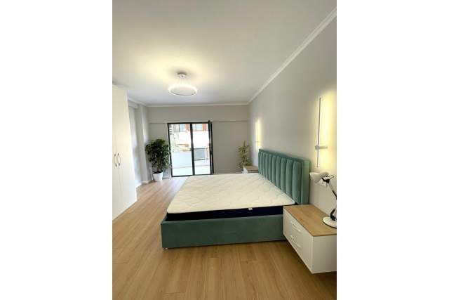 Tirane, ofert apartament Kati 3, 92 m² 143.000 Euro (Rruga Bill Klinton)