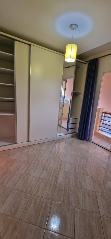 Tirane, shes apartament 1+1 70 m² 82.000 Euro (Zogu i Zi, prane Kupoles)