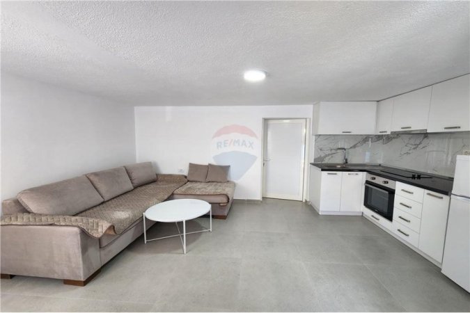 Tirane, jepet me qera apartament Kati 1, 60 m² 350 € 