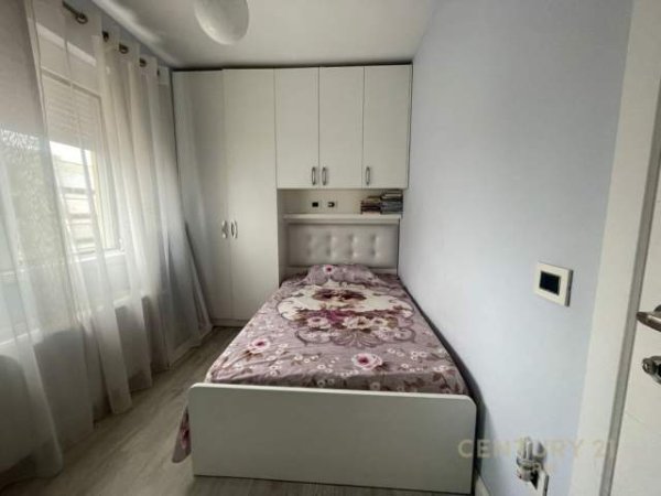 Tirane, shes apartament 2+1+BLK Kati 6, 88 m² 150.000 Euro (komuna parisit)