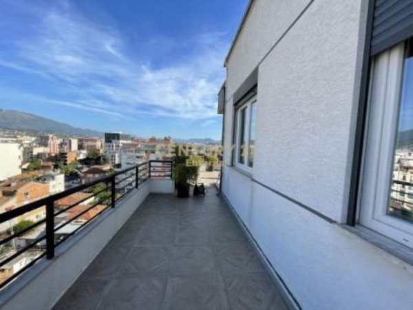 Tirane, shitet apartament 2+1 153 m² 190.000 Euro (selvia)