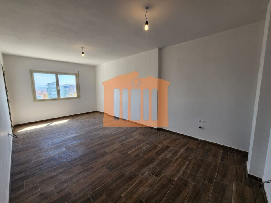 Durres, shitet apartament 2+1+Ballkon Kati 6, 95 m² 95.000 € 