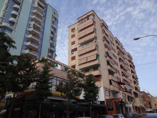 Tirane, shitet apartament 2+1+BLK Kati 8, 95 m² 220.000 Euro (Ish Ekspozita)