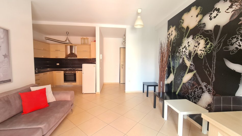 Tirane, Apartament per shitje 1+1 Kati 4, 75 m² 150.000 € (Deliorgji)