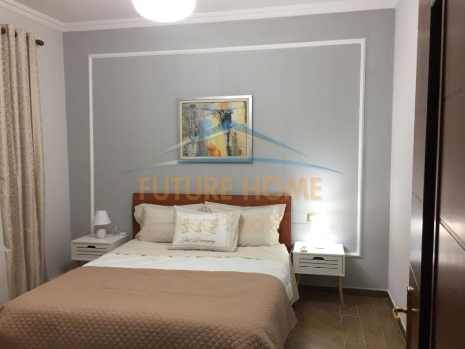 Tirane, jepet me qera apartament 2+1 Kati 3, 140 m² 900 € (rruga e elbasanit)