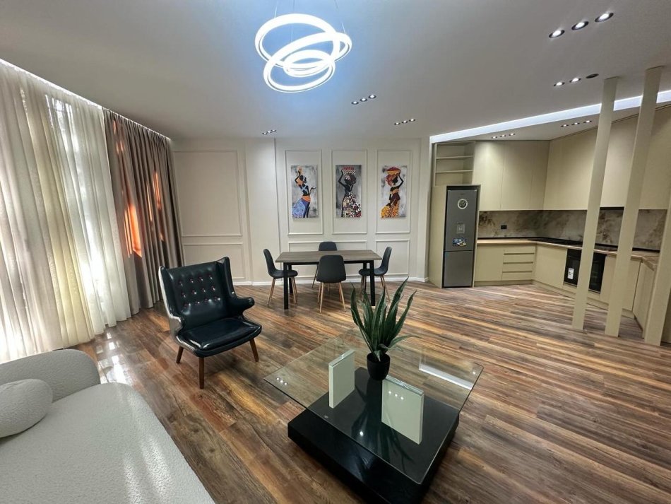 Gjiri Lalezit | Hamallaj, shitet apartament 2+1 , 125 m² 250.000 € (Gjiri Lalzit)