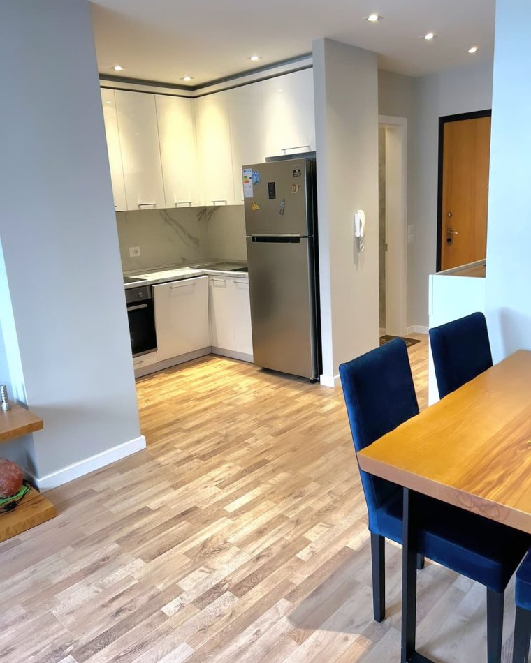 shitet apartament , 50 m² 135.000 €