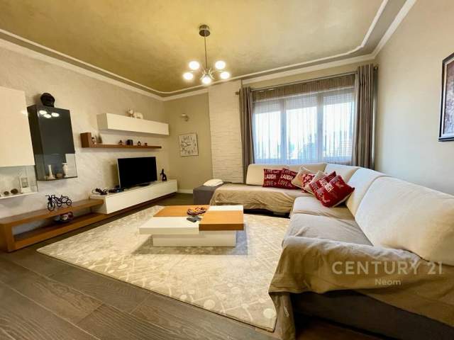 Tirane, jepet me qera apartament 2+1+A+BLK Kati 6, 112 m² 800 Euro (Pavaroti)