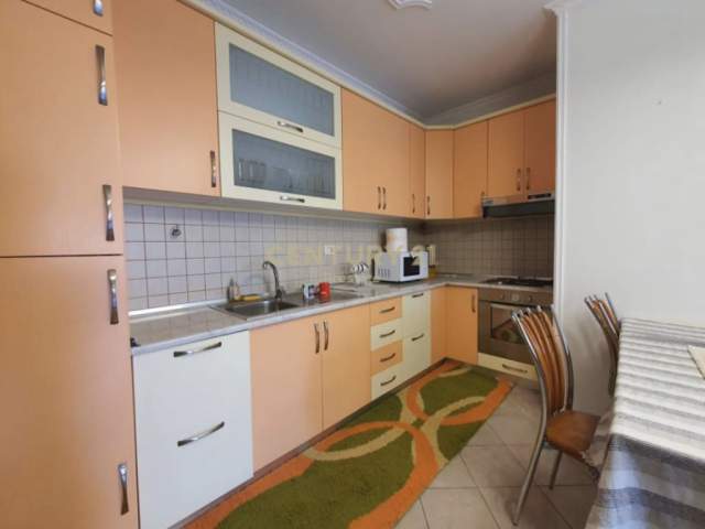 Tirane, jepet me qera apartament 2+1+A+BLK Kati 9, 110 m² 600 Euro (Juridiku)