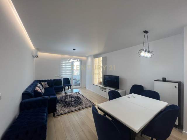 Tirane, jepet me qera apartament 1+1+BLK Kati 6, 70 m² 450 Euro (Brryli)