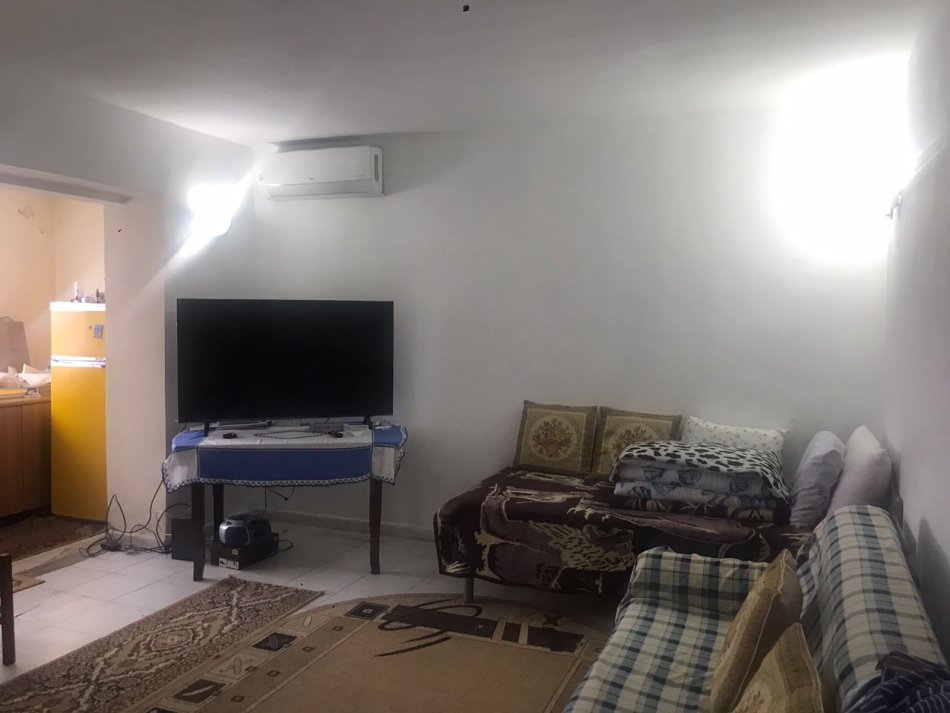 Tirane, shitet apartament 3+1 Kati 1, 140 m² 118.000 € (ne fillim te rruges Aleksander Moisiu Tirane)