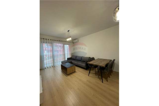Tirane, jepet me qera apartament 1+1 Kati 4, 71 m² 400 Euro (Rruga e Dibres)
