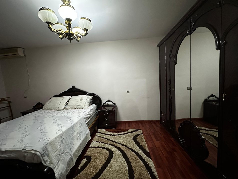 Tirane,Apartament 2+1 per qira, Kati 5, 92 m² 500 € (Rruga Fortuzi)