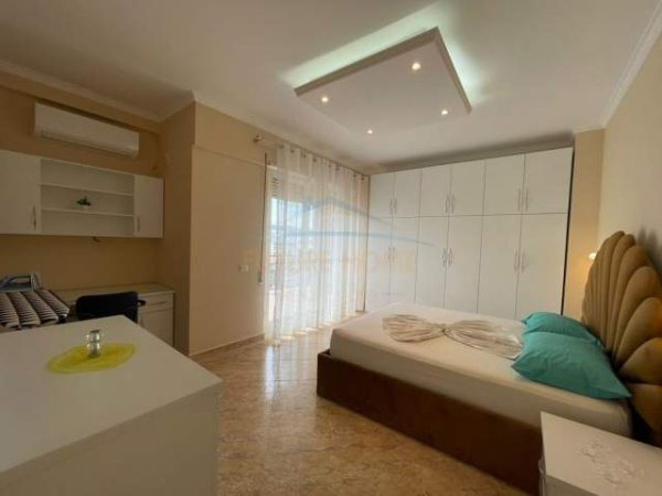 Tirane, jepet me qera apartament Kati 6, 111 m² 800 Euro (Don Bosko)