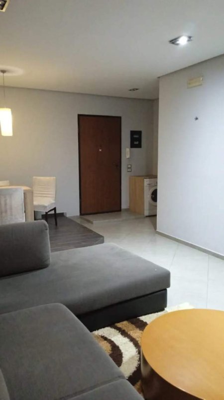 Tirane, jepet me qera apartament Kati 6, 77 m² 500 Euro (Kristal Centre)