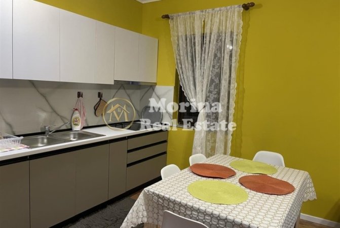 Tirane, jepet me qera apartament 2+1, Kati 1, 100 m² 550 € (Ish Restorant Durresi)