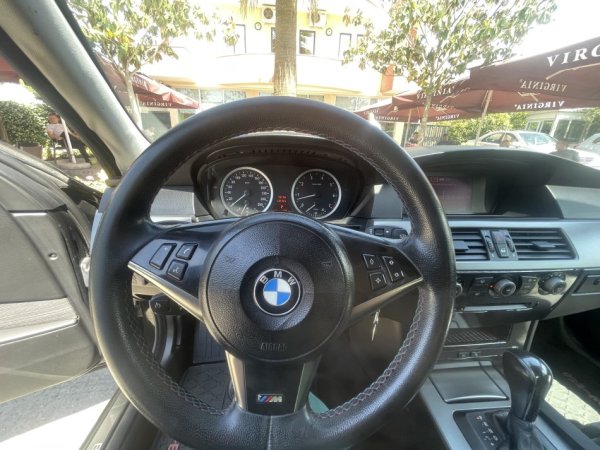 Shitet BMW 520 Benzine-Gaz  4 200 Euro