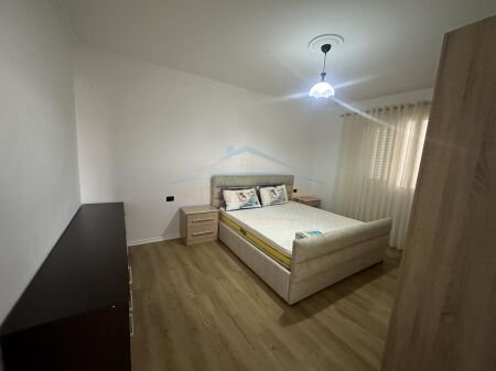 Qera, Apartament 2+1, prane Shkolles se Bashkuar, Rruga e Dibrës, Tiranë AREA41100