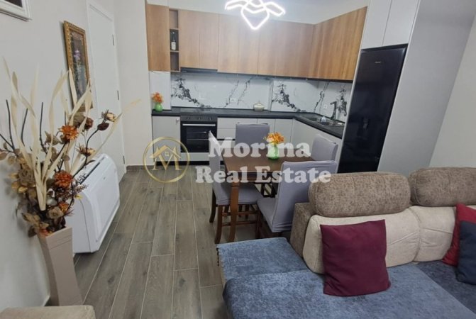 Tirane, jepet me qera apartament 1+1 Kati 2, 60 m² 500 € (Xhanfize Keko)