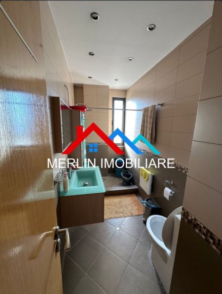 Tirane, jepet me qera apartament 2+1 Kati 5, 93 m² 400 € (Rruga Ardeno)