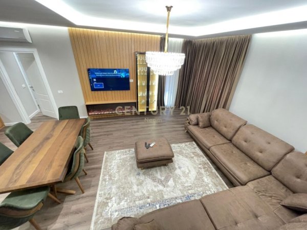 Tirane, shes apartament 2+1+Aneks+Ballkon Kati 2, 111 m² 260.000 € (ALI DEMI)