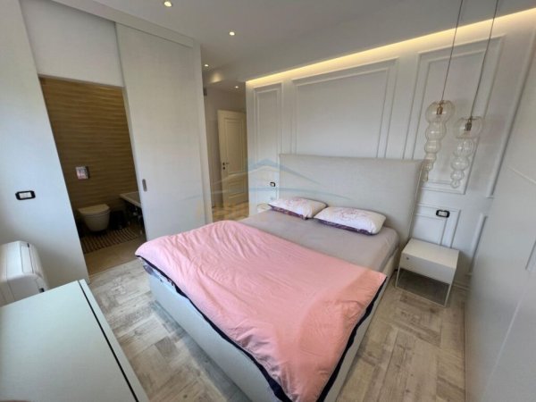 Tirane, shitet apartament 2+1 Kati 1, 109 m² 270.000 € (Liqeni i Thate)