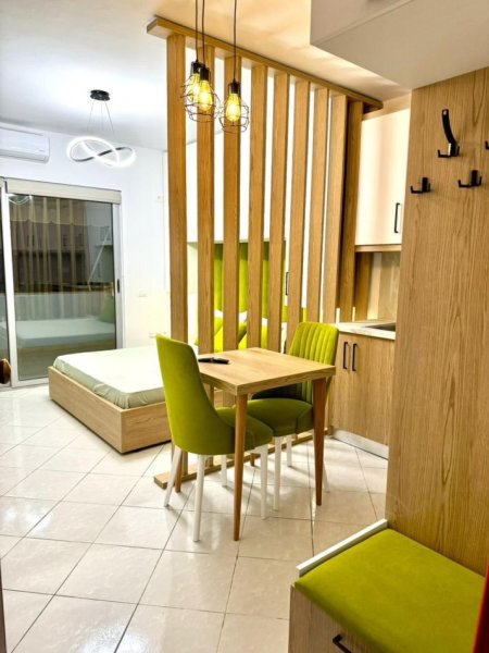 Tirane, jepet me qera apartament Kati 4, 45 m² 530 € (Komuna parisit)