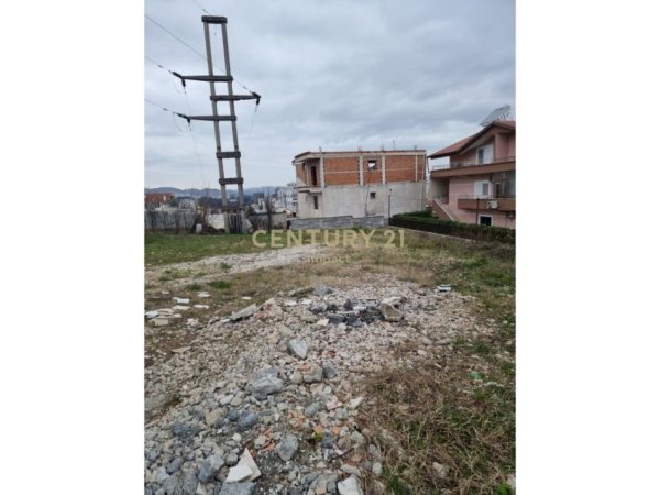 Tirane, shitet toke , 768 m² (Qyteti Studenti, Qyteti Studenti)