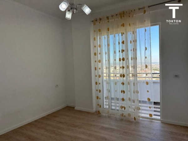 Tirane, shitet apartament 2+1 Kati 1, 84 m² 96.000 € (Rruga e Dajtit), TT 978