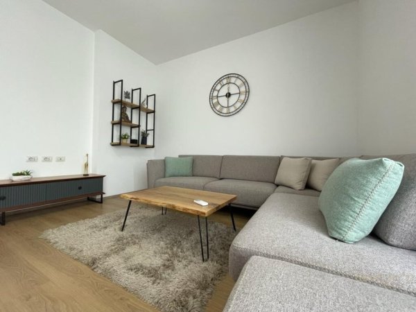 Tirane, shitet apartament 2+1 Kati 7, 123 m² (rruga dritan hoxha)