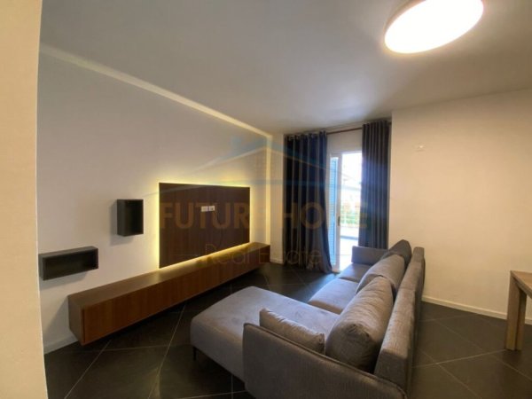 Tirane, shitet apartament 2+1 Kati 2, 112 m² 145.000 € (Rruga Muhamed Deliu)