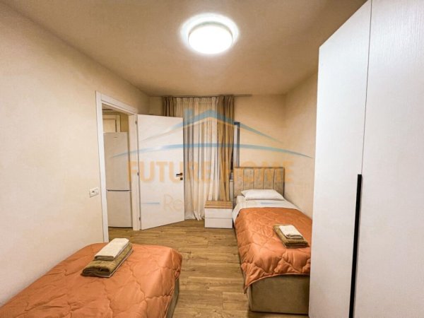 Tirane, shitet apartament 2+1+Ballkon Kati 4, 57 m² 135.000 € (Rruga e Barikadave)