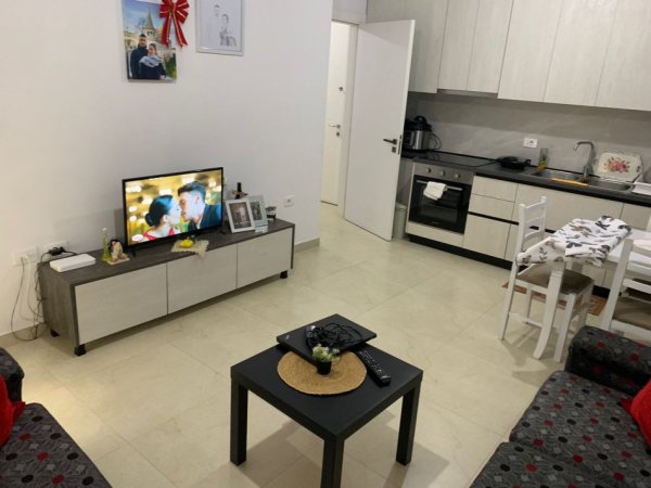 Tirane, shes apartament 2+1 Kati 2, 75 m² 129.000 € (selite)