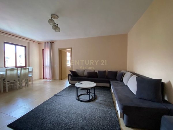 Tirane, shitet apartament 1+1 Kati 3, 75 m² 83.000 € (Fresku Atrium94966)