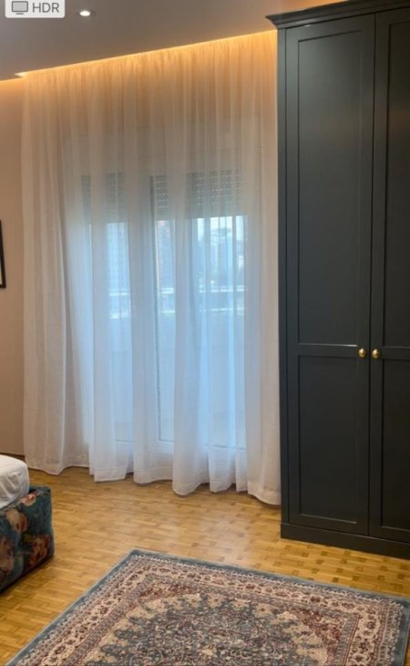 Tirane, jap me qera apartament 1+1+Ballkon Kati 9, 70 m² 800 € (Petro Nini Luarasi, Tirane)