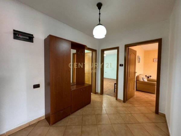 Tirane, shitet apartament 2+1 Kati 5, 79 m² 120.000 € (tek Gjimnazi Partizani)