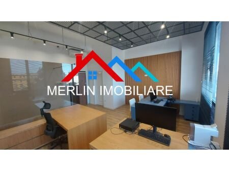 Tirane, shitet ambjent biznesi Kati 3, 42 m² 126.000 € (Kongresi Manastirit)