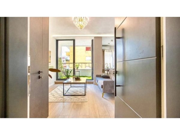 Tirane, shitet apartament Kati 6, 112 m² 318.000 € 