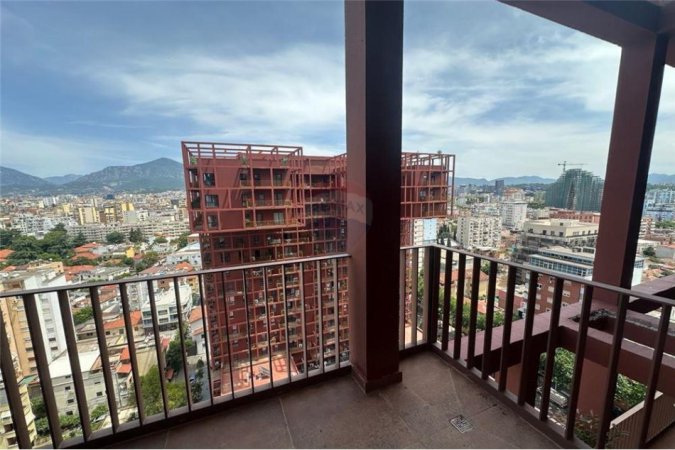 Tirane, jepet me qera apartament 2+1+Ballkon Kati 15, 114 m² 1.200 € (Rruga Kavajes)