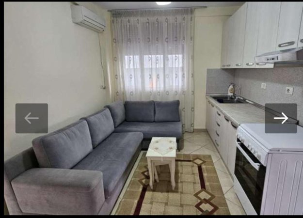 Tirane, jepet me qera apartament 1+1+Ballkon Kati 3, 58 m² 400 € (21 dhjetori)