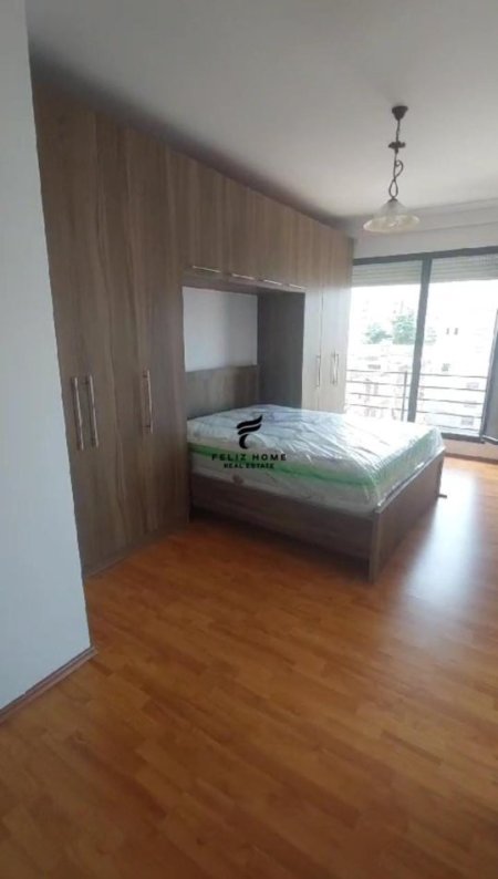 Tirane, jepet me qera apartament 2+1 Kati 5, 85 m² 700 € (RRUGA MINE PEZA)