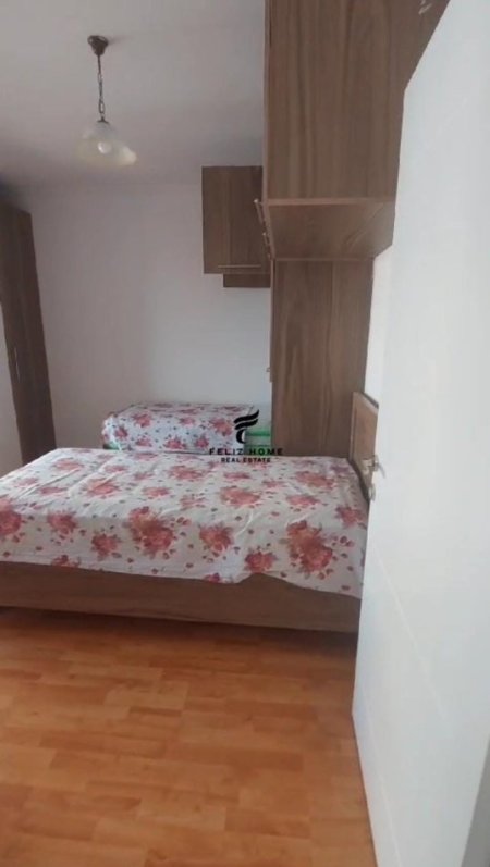 Tirane, jepet me qera apartament 2+1 Kati 5, 85 m² 700 € (RRUGA MINE PEZA)