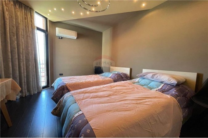 Tirane, jepet me qera apartament 2+1 Kati 4, 112 m² 850 € (Kopshti Zoologjik)