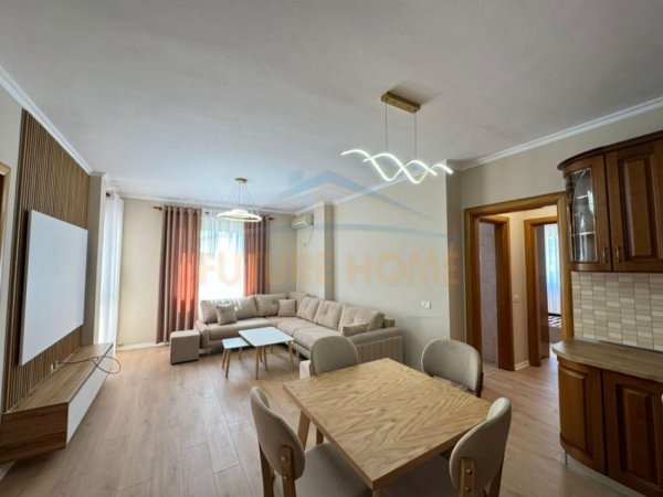 Tirane, shitet apartament 2+1+Aneks+Ballkon Kati 6, 94 m² 132.000 € (Unaza e Re)