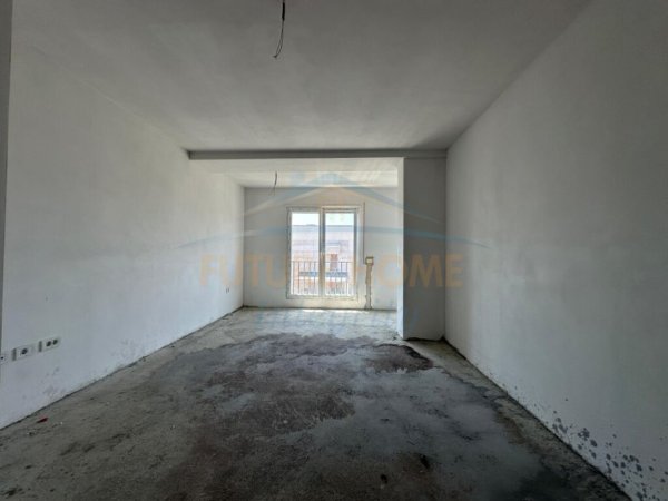 Tirane, shitet apartament 2+1+2+Verandë Kati 7, 97 m² 270.000 € (Ali Demi)