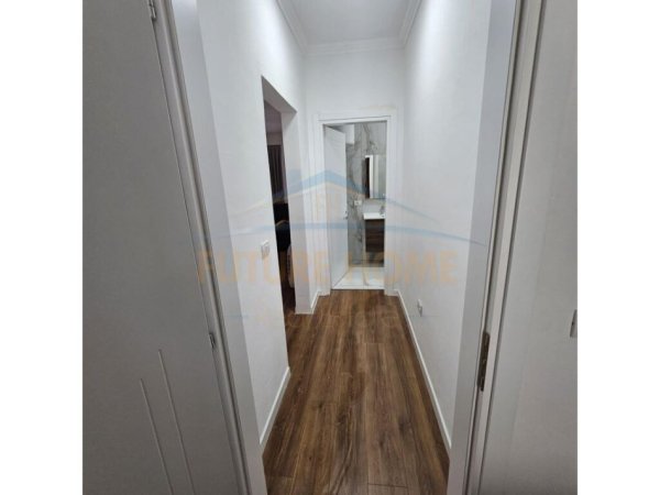 Tirane, shitet apartament 2+1 Kati 4, 109 m² 175.000 € (Rruga 5 Maji)
